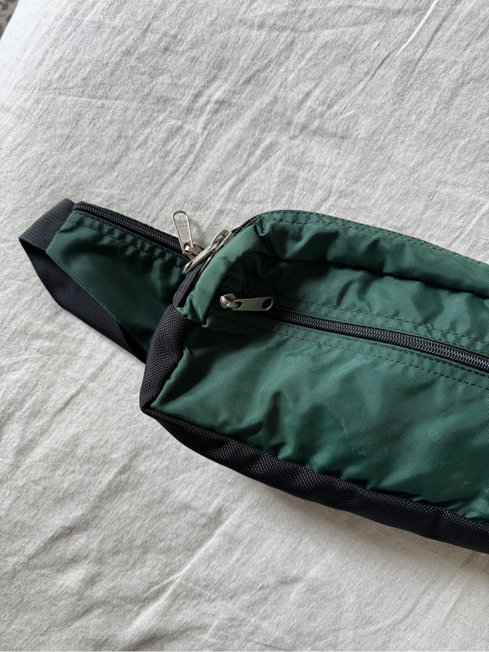 Vintage Retro REI Green Black Fanny Pack Belt Bag OS - Picture 6 of 6